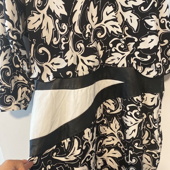 SANTINI Vintage 80s Black and White Silk Dress Size 10 - Picture 5 of 8